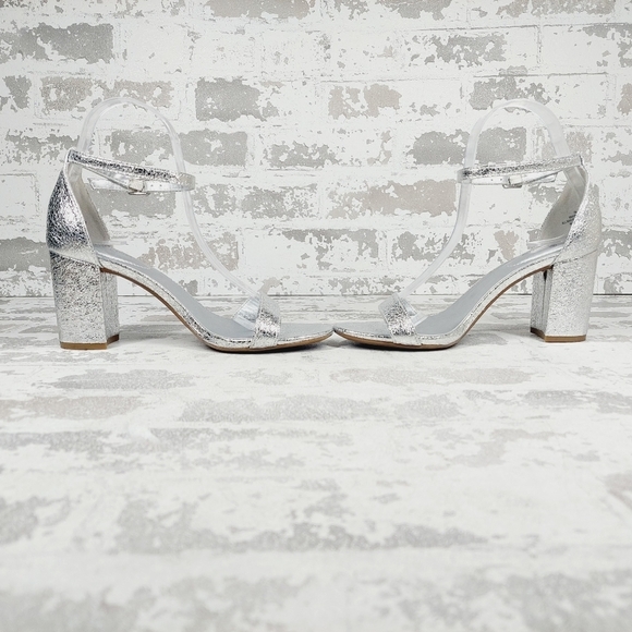 New Bandolino Armory 3 Silver Open Toe Ankle Strap Heeled Sandals D45 - Picture 7 of 12